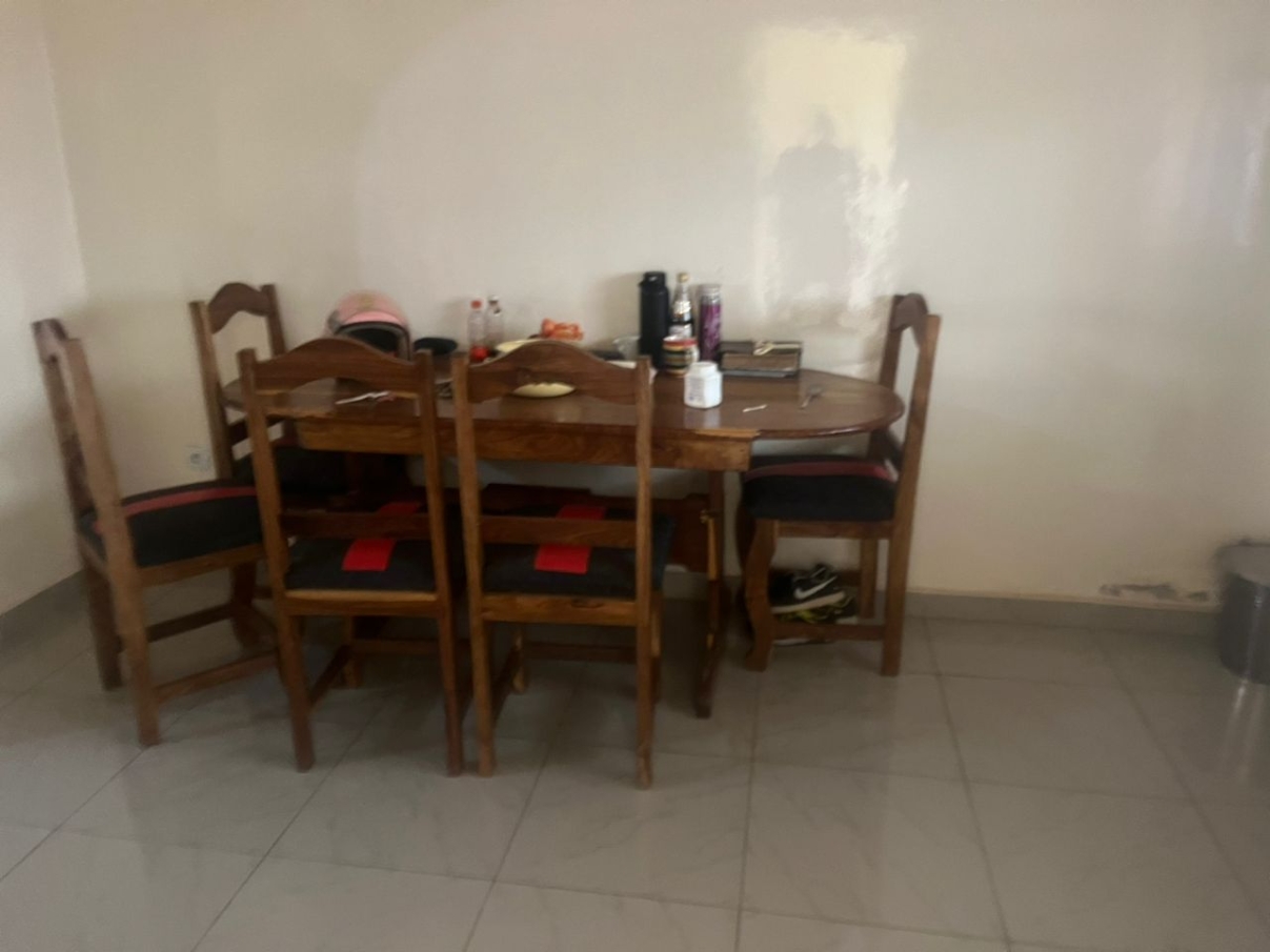 Grande Maison à Horé Sala image 3