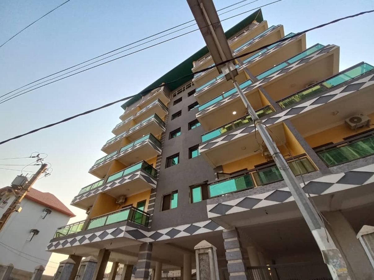 Immeuble R+6 à Taouyah image 1