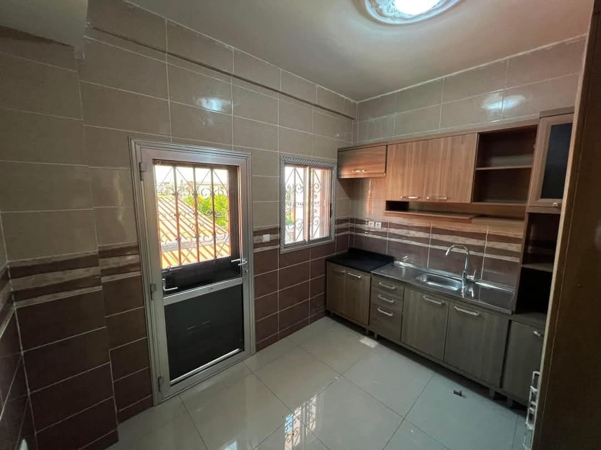 Bel appartement moderne image 2